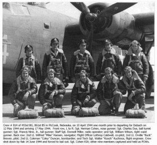 Lt Brewer and Crew 10-4-44.jpg